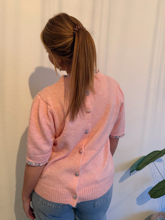 Trui met knoopjes op rug