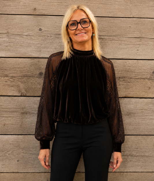 Fluwelen Blouse chocolade met Kanten Mouwen