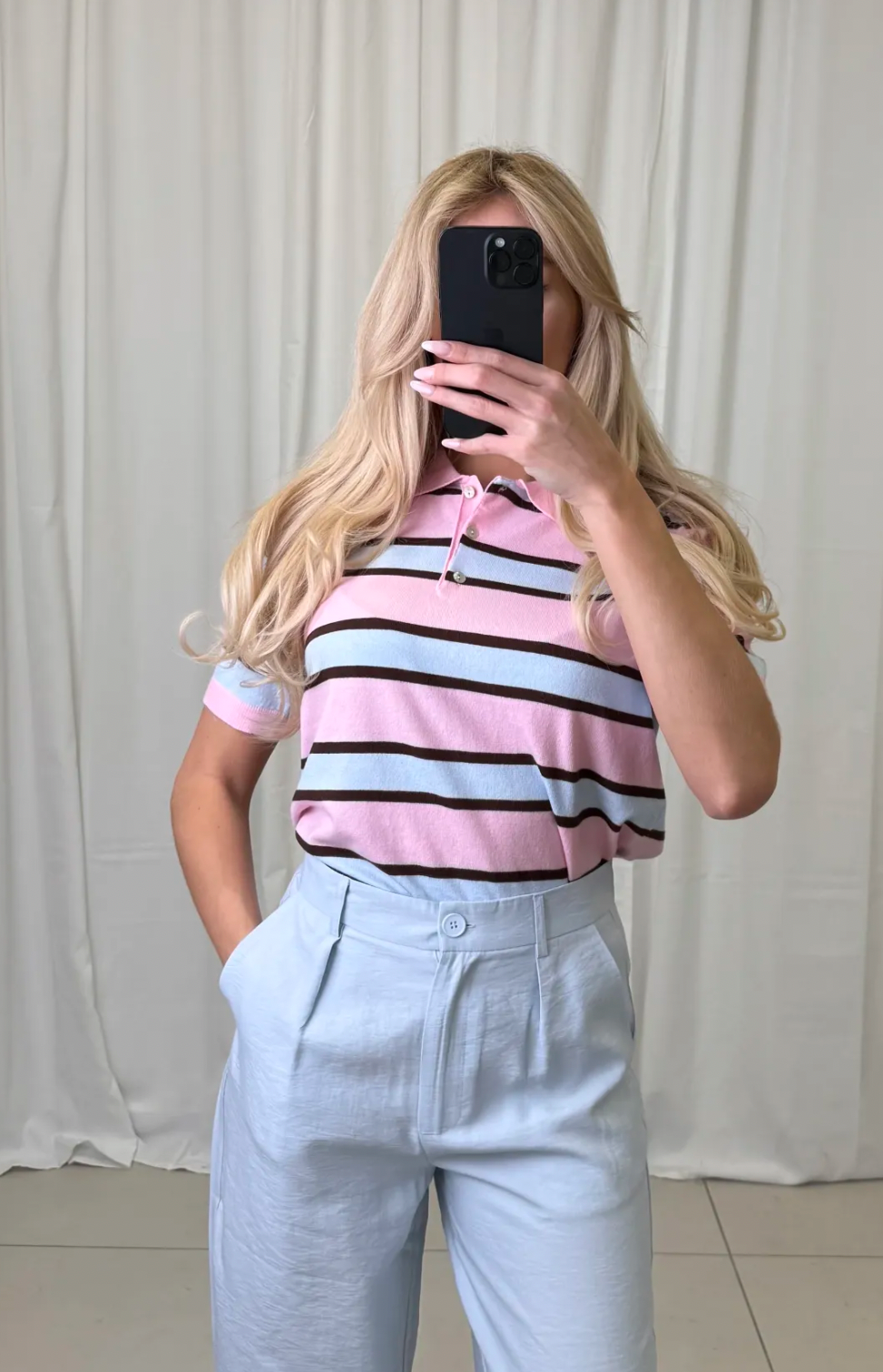 🩵🌸 Trendy polo zacht gebreid met pastelaccenten (ook in geel/bruine strepen)