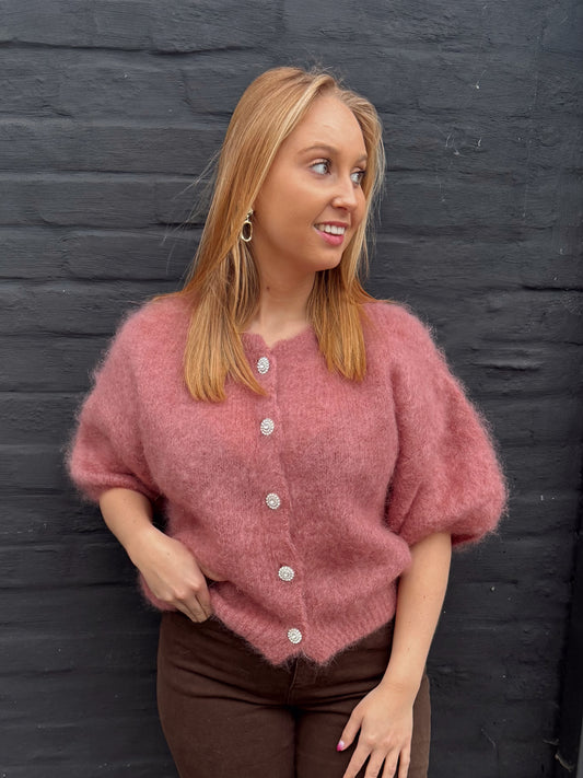 Oud roze trui met zilveren knoopjes