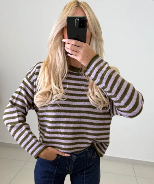 Zachte gestreepte khaki/lila trui 💜